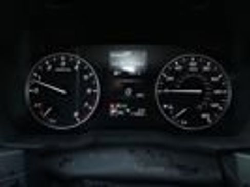 Used 2025 Subaru Forester Touring image 4