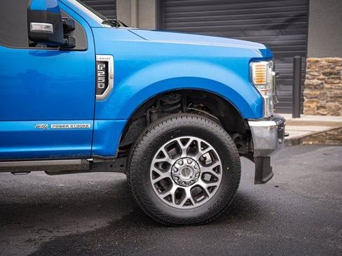 Used 2020 Ford F250 Lariat w/ Lariat Ultimate Package image 5