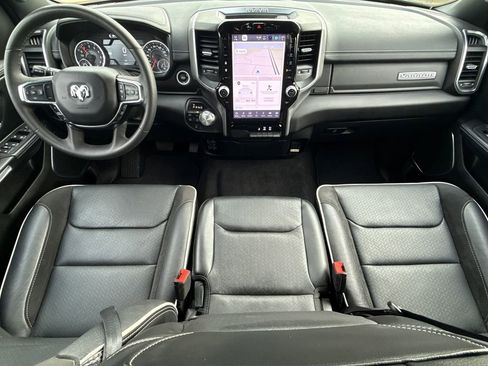 Used 2025 RAM 1500 Laramie image 12