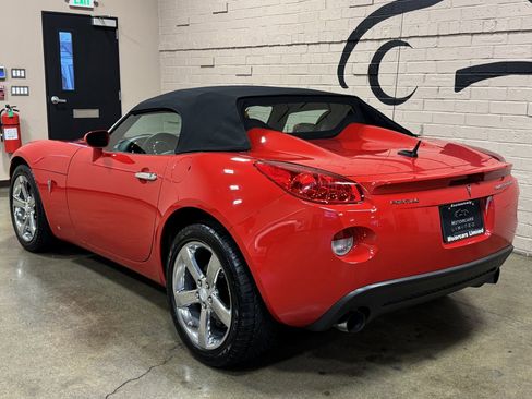Used 2008 Pontiac Solstice GXP w/ Premium Package image 9