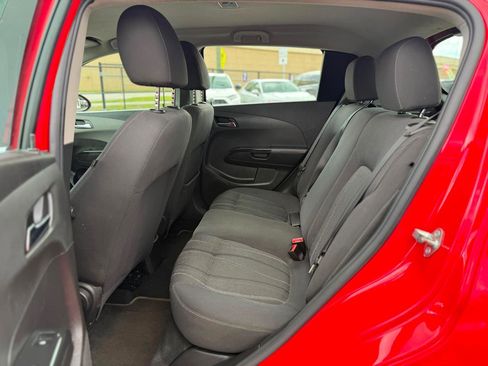 Used 2015 Chevrolet Sonic LT FWD image 11