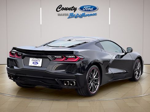 Used 2024 Chevrolet Corvette Stingray Preferred Cpe w/ Stealth Interior Trim Package RWD image 19