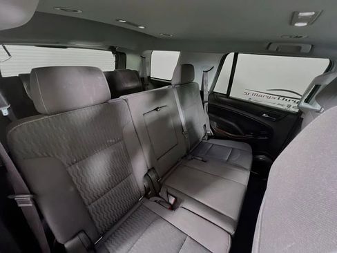Used 2017 GMC Yukon SLE w/ SLE Value Package AWD/4WD image 29