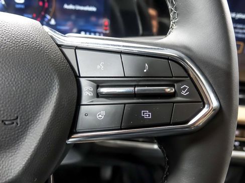 New 2026 Chevrolet Equinox ACTIV w/ LPO, Floor Liner Package image 18