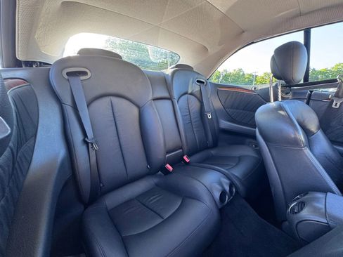 Used 2009 Mercedes-Benz CLK 350 Cabriolet image 29