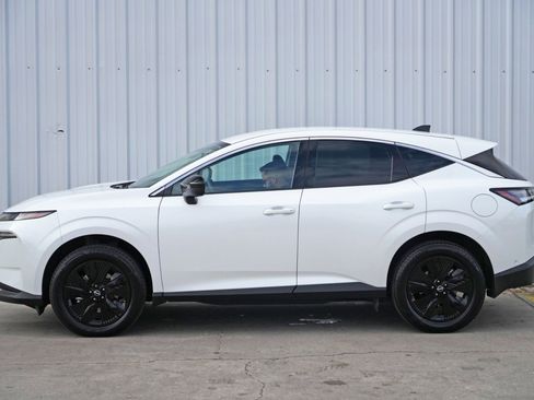 Used 2025 Nissan Murano SV image 42