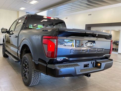 New 2026 Ford F150 XLT w/ Equipment Group 302A MID AWD/4WD image 12