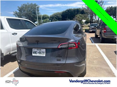 Used 2023 Tesla Model Y Long Range AWD/4WD image 7