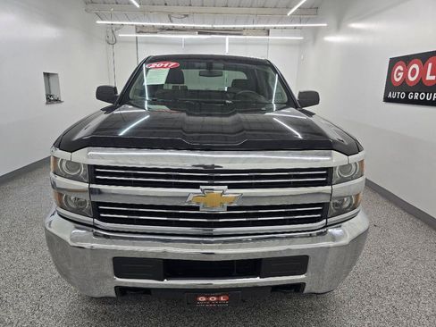 Used 2017 Chevrolet Silverado 2500 W/T RWD image 3