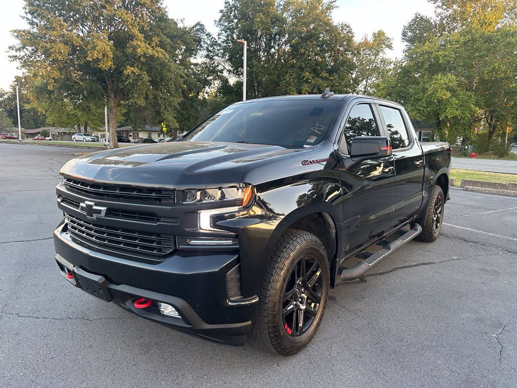 Used 2021 Chevrolet Silverado 1500 RST w/ Redline Edition AWD/4WD image 3