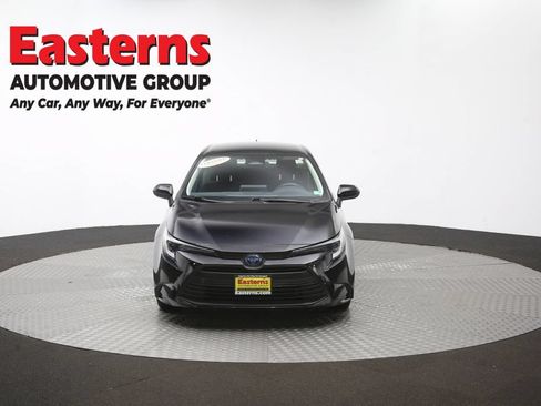 Used 2024 Toyota Corolla LE w/ LE Convenience Package FWD image 52