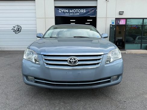 Used 2005 Toyota Avalon XLS FWD image 6