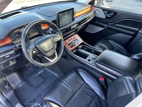 Used 2021 Lincoln Aviator Reserve w/ Equipment Group 210A AWD/4WD image 21