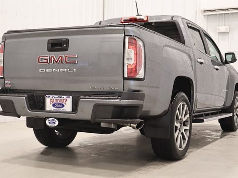 Used 2021 GMC Canyon Denali image 10