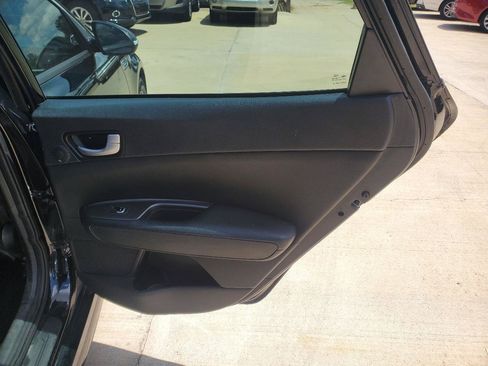 Used 2020 Kia Optima LX FWD image 8