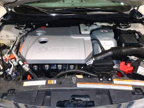 Used 2010 Ford Fusion Hybrid image 9