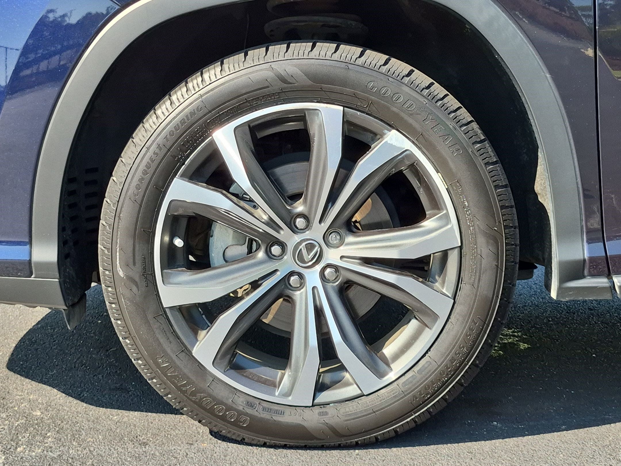 Used 2019 Lexus RX 450h AWD w/ Navigation Package image 12
