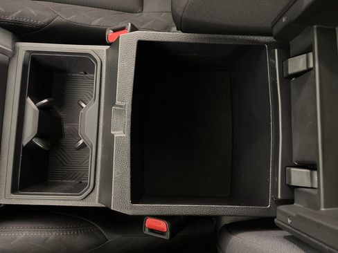 Certified 2025 Toyota Tacoma SR image 23