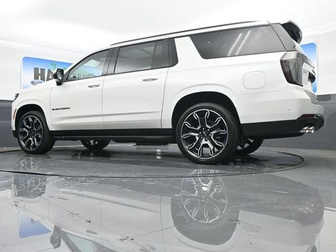 New 2025 Chevrolet Suburban RST w/ RST Capability Package image 24