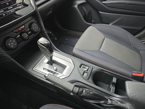 Used 2019 Subaru Crosstrek 2.0i Premium image 24