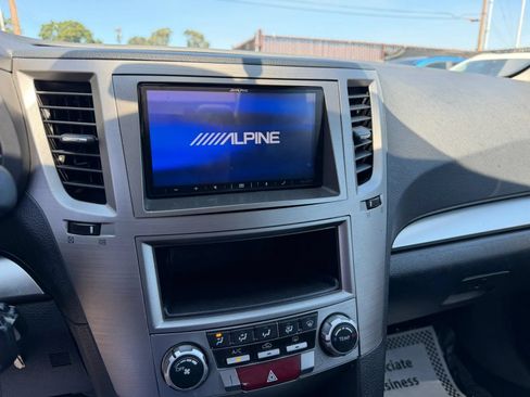 Used 2011 Subaru Legacy 2.5i AWD/4WD image 15