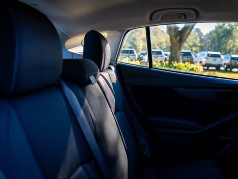 Certified 2023 Subaru Impreza 2.0i image 9