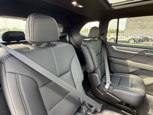 New 2026 GMC Acadia Elevation w/ Elevation Premium Package image 34