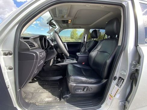 Used 2013 Toyota 4Runner Limited AWD/4WD image 11