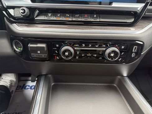 Used 2024 Chevrolet Silverado 3500 LTZ w/ LTZ Plus Package image 16