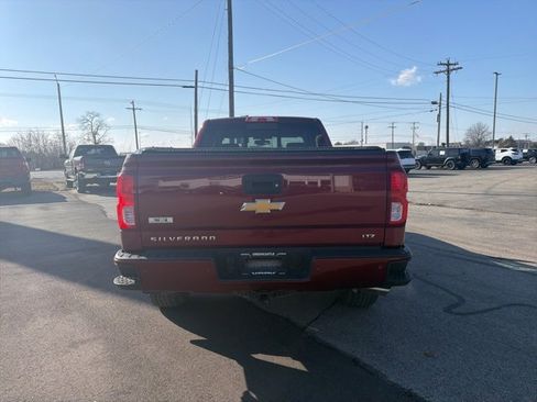 Used 2017 Chevrolet Silverado 1500 LTZ Z71 w/ LTZ Plus Package image 9