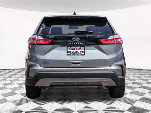 Used 2022 Ford Edge SEL image 16