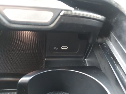 Used 2023 Mercedes-Benz C 300 Sedan image 19