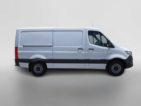 New 2025 Mercedes-Benz Sprinter 2500 image 6