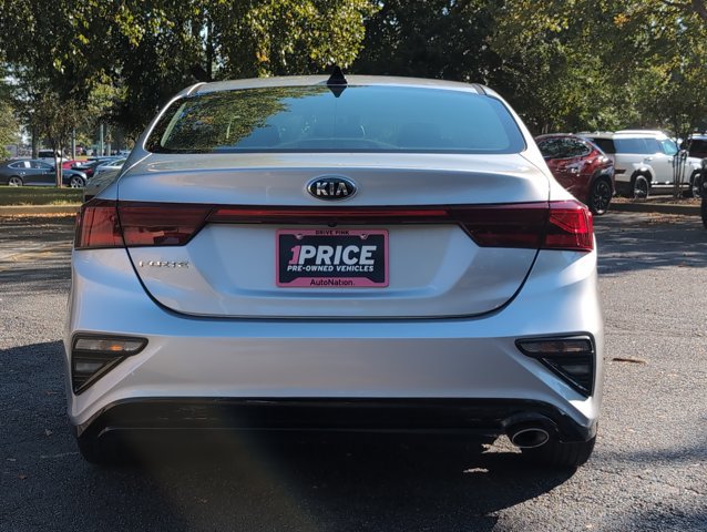 Used 2019 Kia Forte LXS FWD image 6