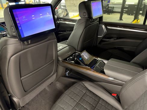 New 2026 Cadillac Escalade Platinum Sport AWD/4WD image 47