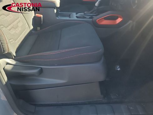 Used 2024 Nissan Frontier Pro-X w/ Technology Package image 21