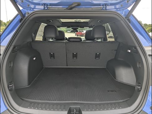 New 2026 GMC Terrain Elevation w/ Elevation Premium Package AWD/4WD image 14