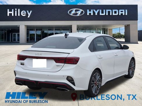 Used 2024 Kia Forte GT w/ GT2 Package FWD image 4