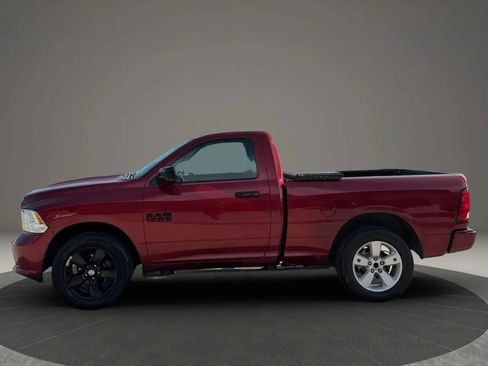 Used 2015 RAM 1500 Express AWD/4WD image 4
