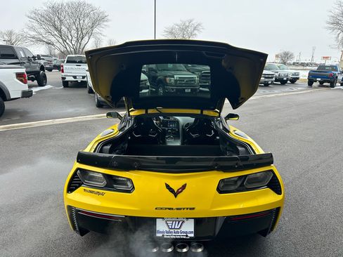 Used 2018 Chevrolet Corvette Z06 image 13