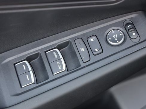 New 2025 Honda Accord LX image 16