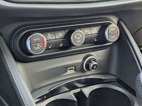 Used 2025 Alfa Romeo Stelvio Tributo Italiano w/ Driving Assist Package image 16