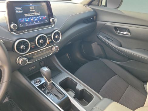 Certified 2022 Nissan Sentra SV w/ Trunk Package image 33