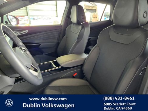 Certified 2023 Volkswagen ID.4 Pro S Plus image 19