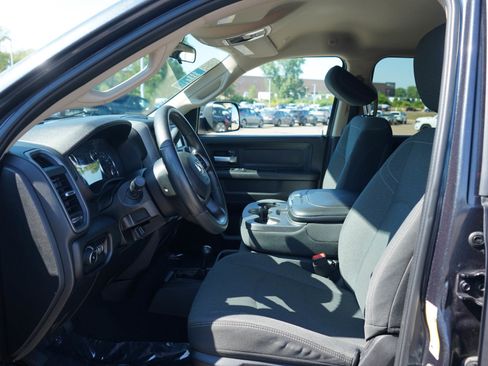 Used 2019 RAM 3500 Tradesman AWD/4WD image 19