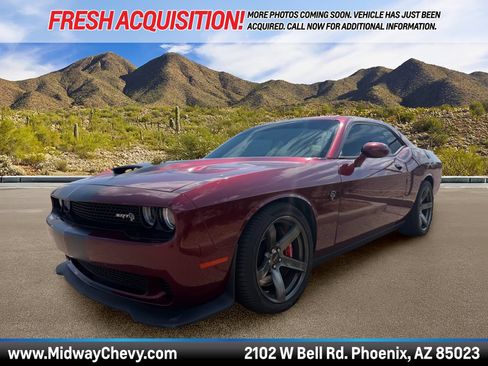 Used 2018 Dodge Challenger SRT Hellcat RWD image 1