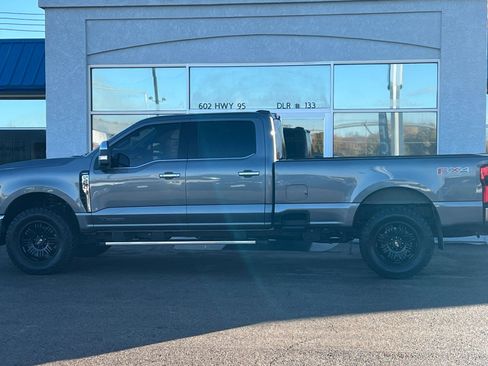 Used 2025 Ford F250 Lariat w/ Chrome Package image 7