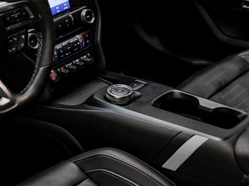 Used 2022 Ford Mustang Shelby GT500 w/ Technology Package image 51