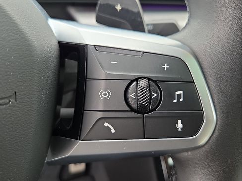 Used 2024 BMW X2 xDrive28i w/ Premium Package image 20