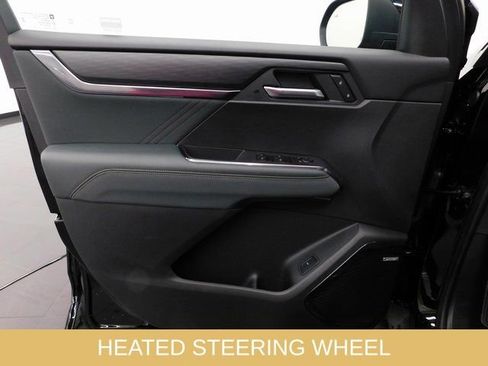 Used 2025 GMC Acadia AT4 w/ LPO, Floor Liner Package image 26